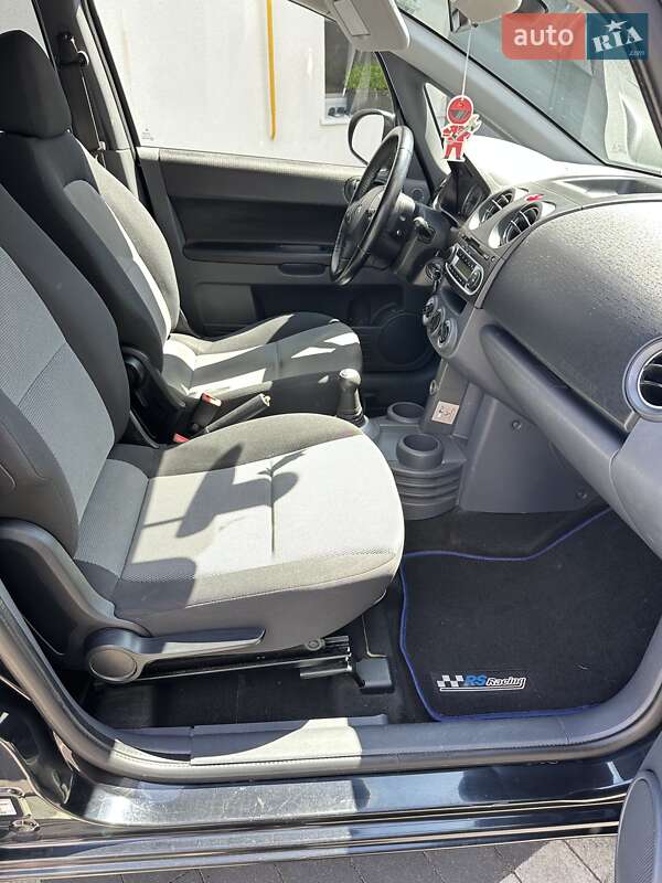 Хэтчбек Mitsubishi Colt 2013 в Черновцах