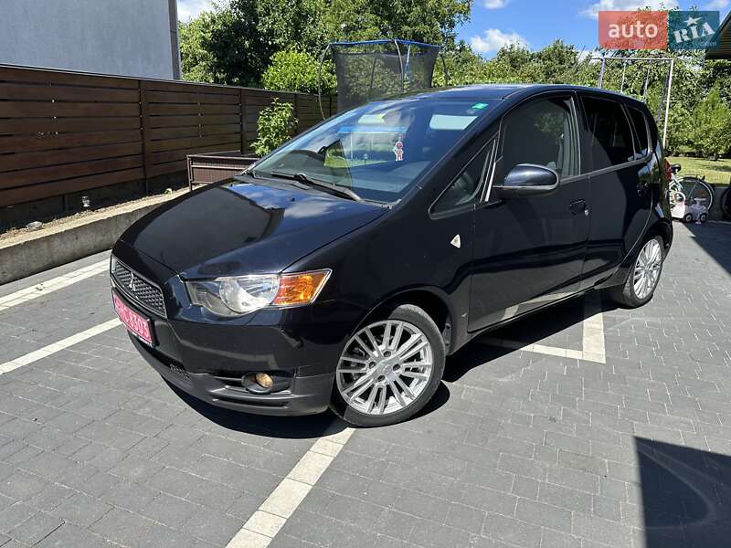 Хэтчбек Mitsubishi Colt 2013 в Черновцах