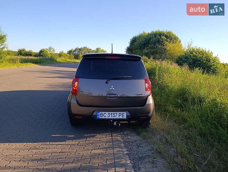 Хэтчбек Mitsubishi Colt 2012 в Львове