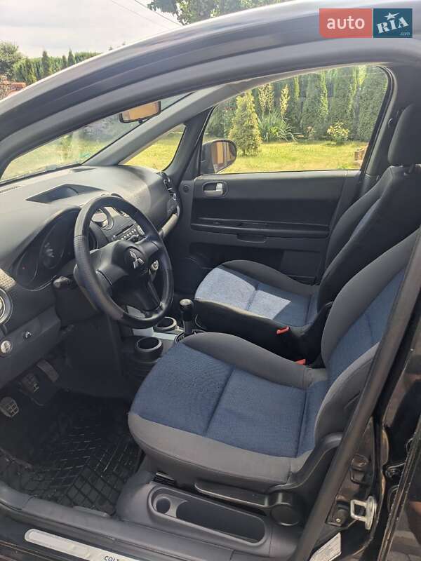 Хэтчбек Mitsubishi Colt 2007 в Калуше