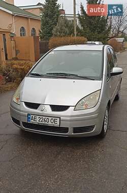Хетчбек Mitsubishi Colt 2006 в Дніпрі