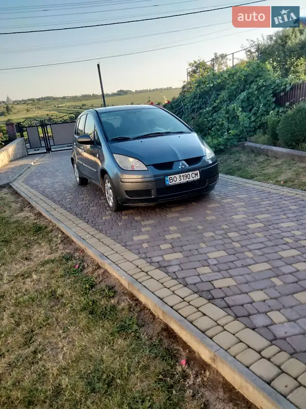 Mitsubishi Colt