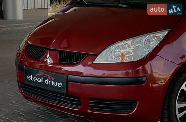 Хэтчбек Mitsubishi Colt 2005 в 