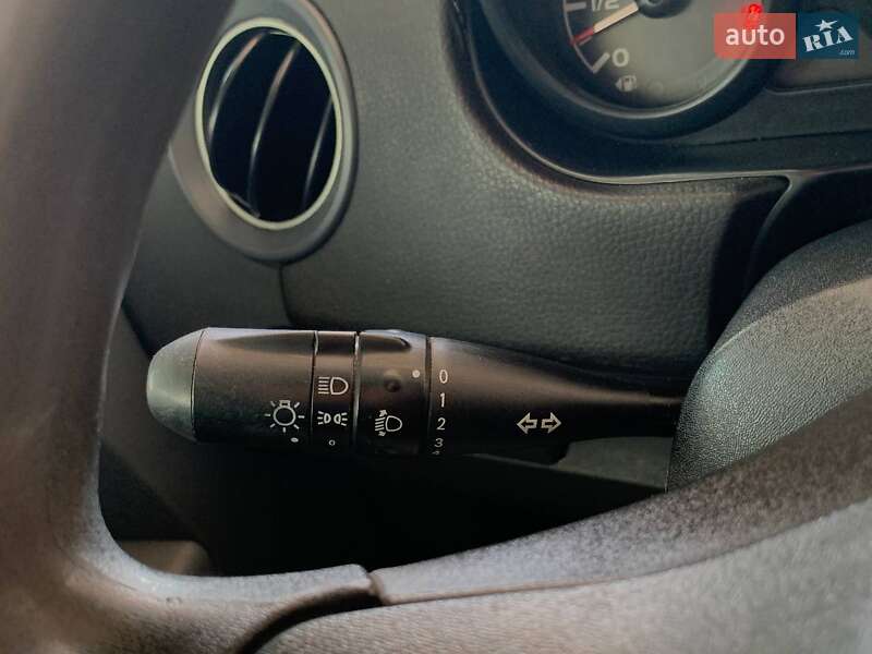 Хэтчбек Mitsubishi Colt 2005 в Николаеве