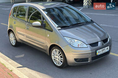 Хэтчбек Mitsubishi Colt 2008 в 