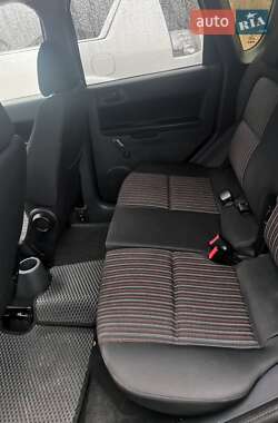 Хэтчбек Mitsubishi Colt 2008 в 
