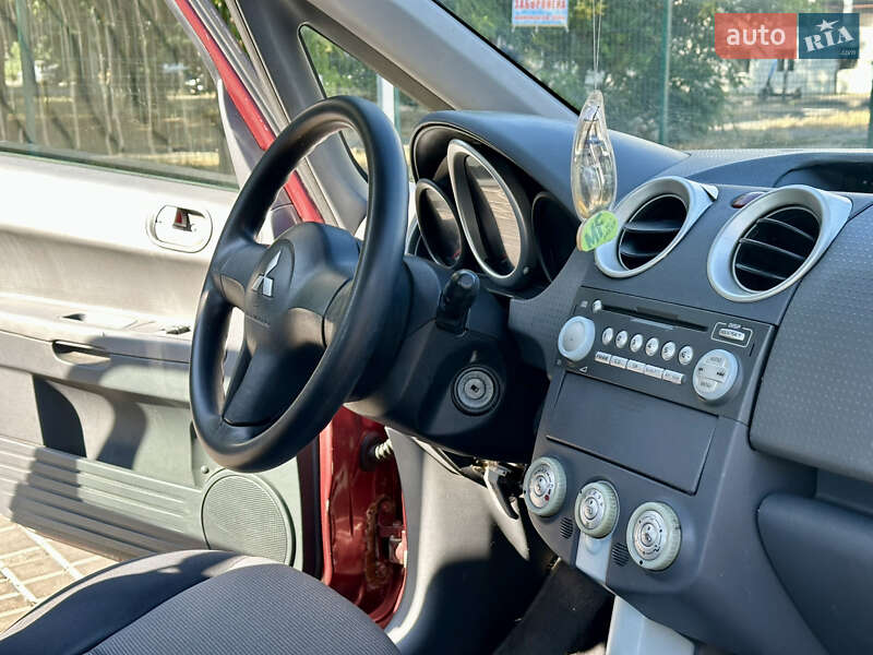 Хетчбек Mitsubishi Colt 2005 в Одесі