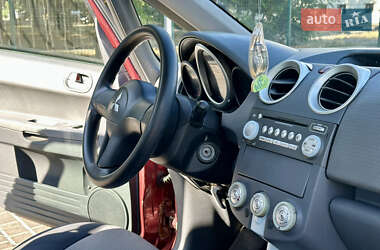 Хетчбек Mitsubishi Colt 2005 в 