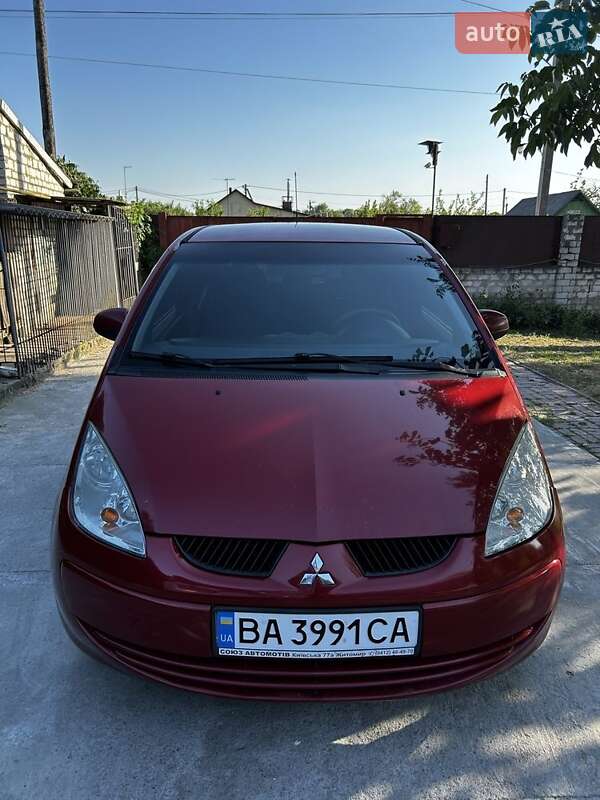 Хетчбек Mitsubishi Colt 2007 в 