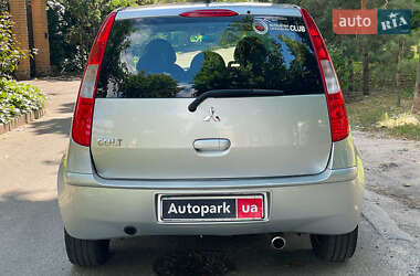 Хэтчбек Mitsubishi Colt 2007 в 