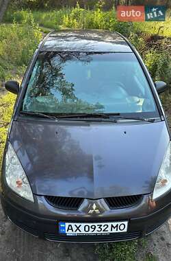 Хэтчбек Mitsubishi Colt 2005 в 