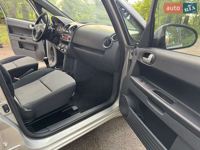 Хетчбек Mitsubishi Colt 2009 в Тернополі