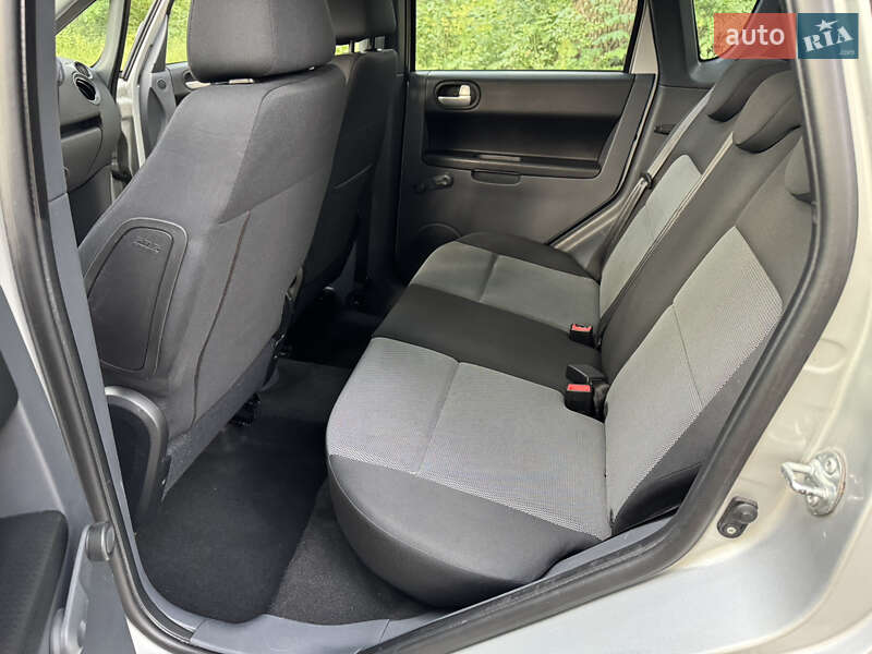 Хетчбек Mitsubishi Colt 2009 в Тернополі