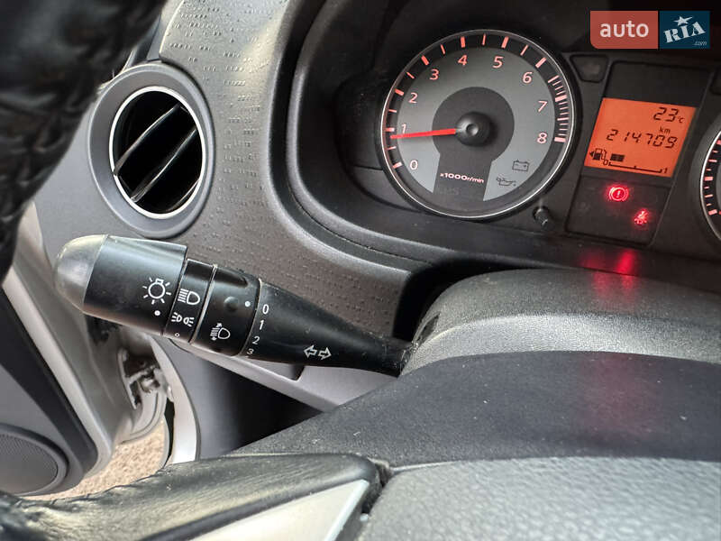 Хетчбек Mitsubishi Colt 2009 в Тернополі