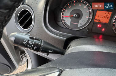 Хэтчбек Mitsubishi Colt 2009 в 
