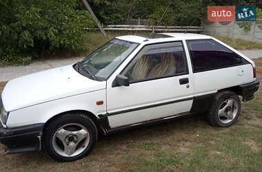 Хэтчбек Mitsubishi Colt 1988 в Ровно