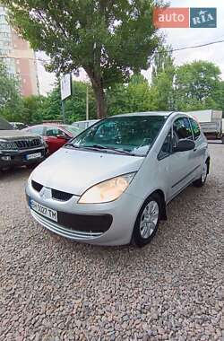 Хэтчбек Mitsubishi Colt 2005 в 