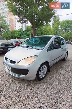 Хэтчбек Mitsubishi Colt 2005 в 