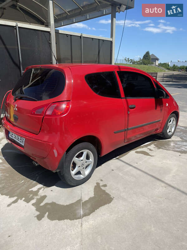 Хэтчбек Mitsubishi Colt 2006 в Черновцах
