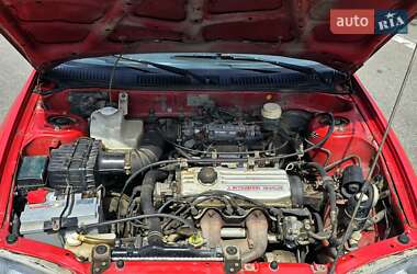 Хэтчбек Mitsubishi Colt 1993 в 
