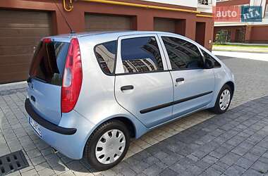 Хетчбек Mitsubishi Colt 2004 в 