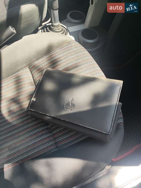 Хэтчбек Mitsubishi Colt 2008 в Сколе