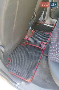 Хэтчбек Mitsubishi Colt 2008 в 