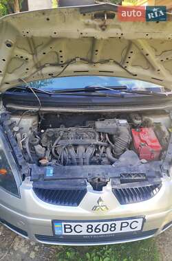 Хэтчбек Mitsubishi Colt 2008 в 