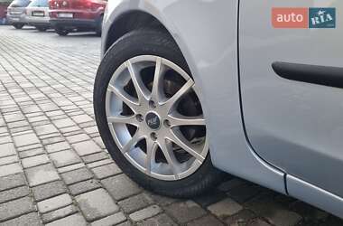 Хэтчбек Mitsubishi Colt 2006 в 