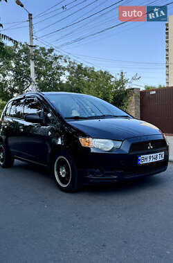 Хэтчбек Mitsubishi Colt 2008 в 