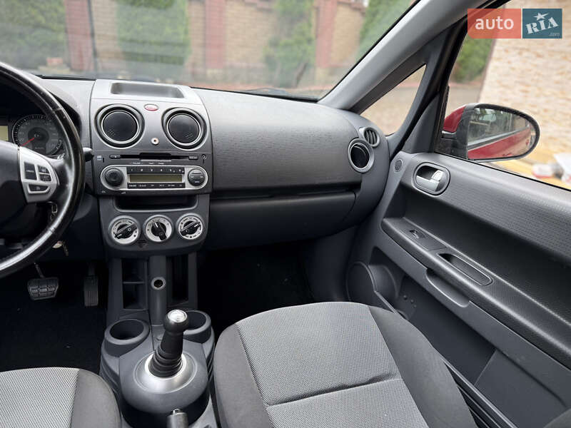 Хэтчбек Mitsubishi Colt 2009 в Черновцах
