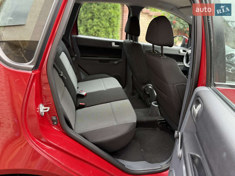 Хэтчбек Mitsubishi Colt 2009 в Черновцах