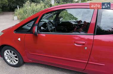 Хэтчбек Mitsubishi Colt 2006 в 