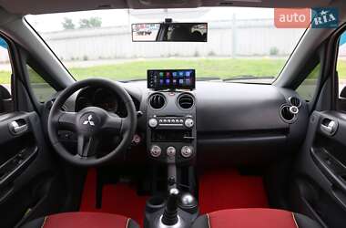 Хэтчбек Mitsubishi Colt 2008 в 