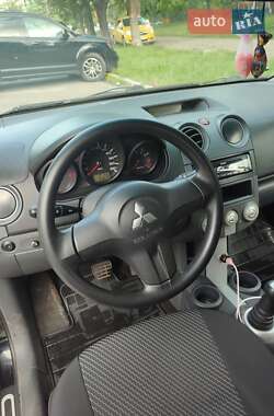 Хетчбек Mitsubishi Colt 2008 в 