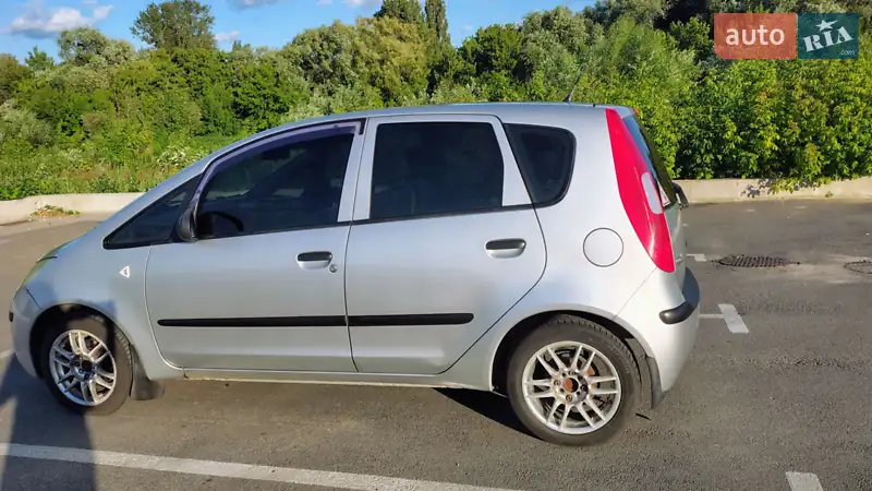 Mitsubishi Colt