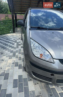 Хэтчбек Mitsubishi Colt 2008 в 