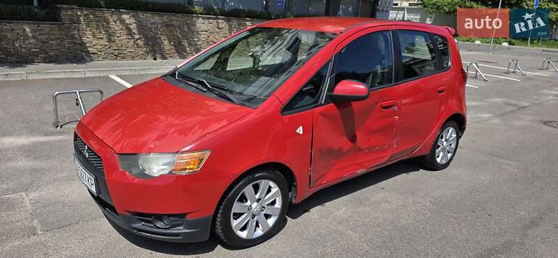 Хэтчбек Mitsubishi Colt 2009 в Киеве