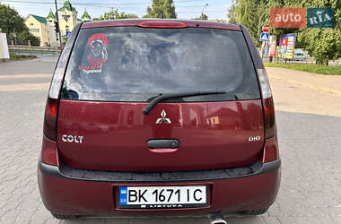 Хэтчбек Mitsubishi Colt 2005 в 