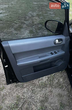Хэтчбек Mitsubishi Colt 2007 в 