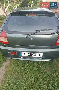 Хэтчбек Mitsubishi Colt 2003 в 