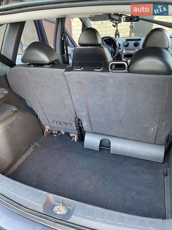 Хэтчбек Mitsubishi Colt 2006 в Луцке