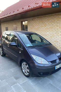 Хэтчбек Mitsubishi Colt 2006 в 