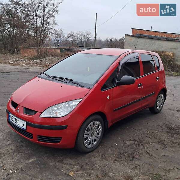 Хэтчбек Mitsubishi Colt 2007 в 