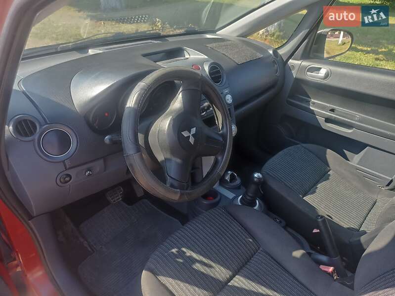 Хэтчбек Mitsubishi Colt 2008 в Владимире