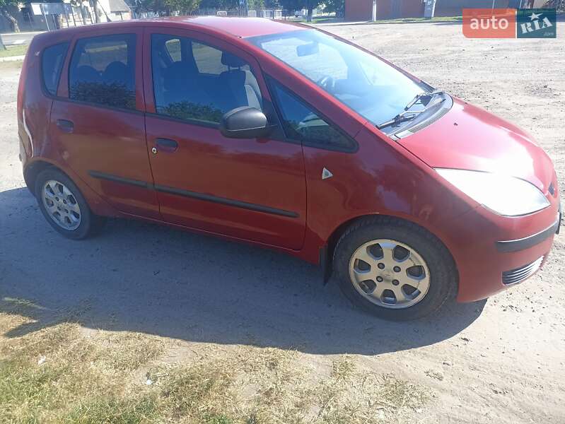Хэтчбек Mitsubishi Colt 2008 в Владимире