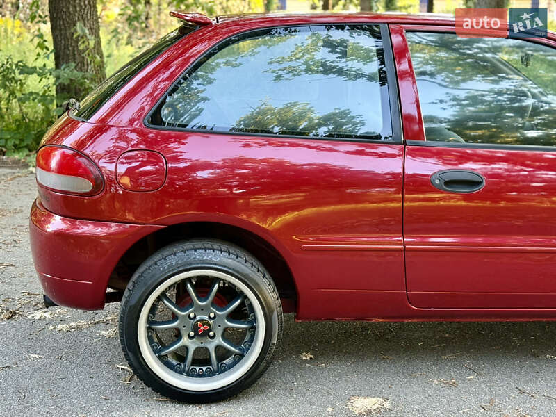 Хетчбек Mitsubishi Colt 1993 в Харкові