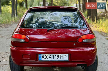 Хэтчбек Mitsubishi Colt 1993 в 
