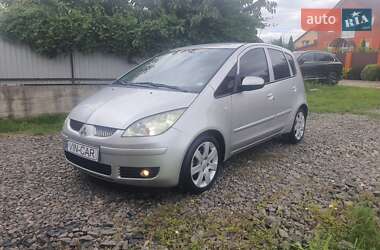 Хэтчбек Mitsubishi Colt 2006 в 