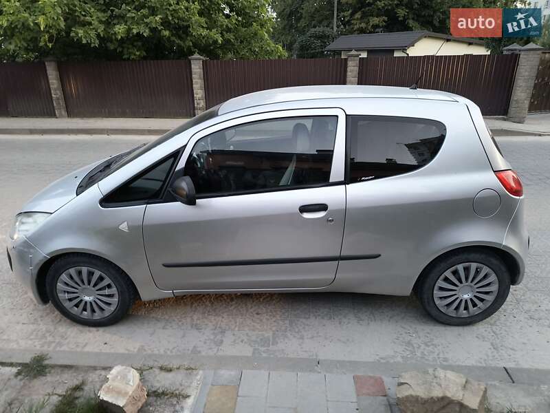 Хэтчбек Mitsubishi Colt 2005 в Львове